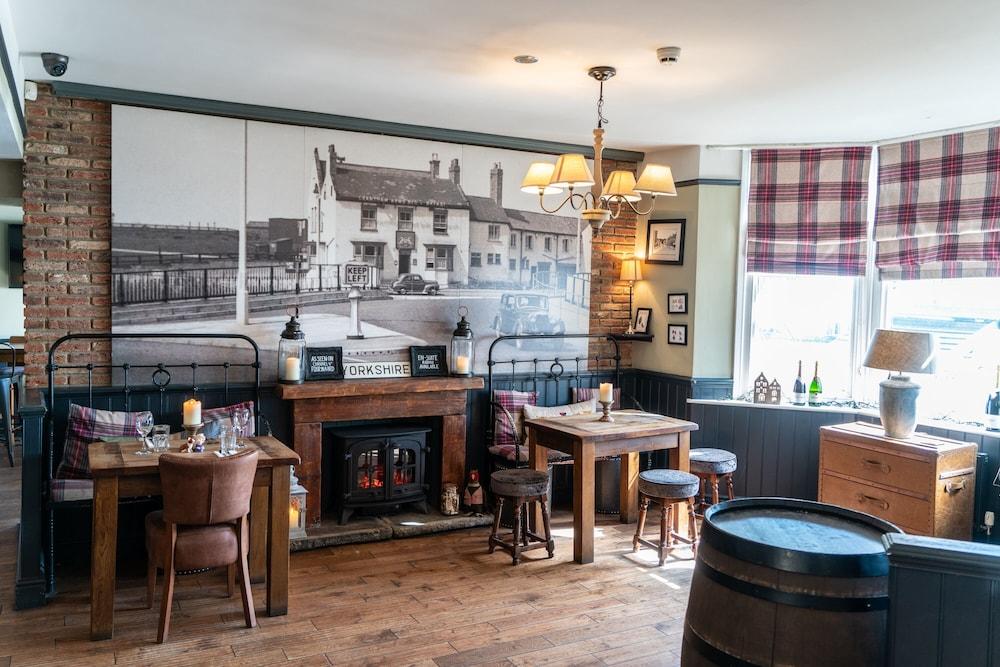 Grantham Arms Boroughbridge Exterior foto
